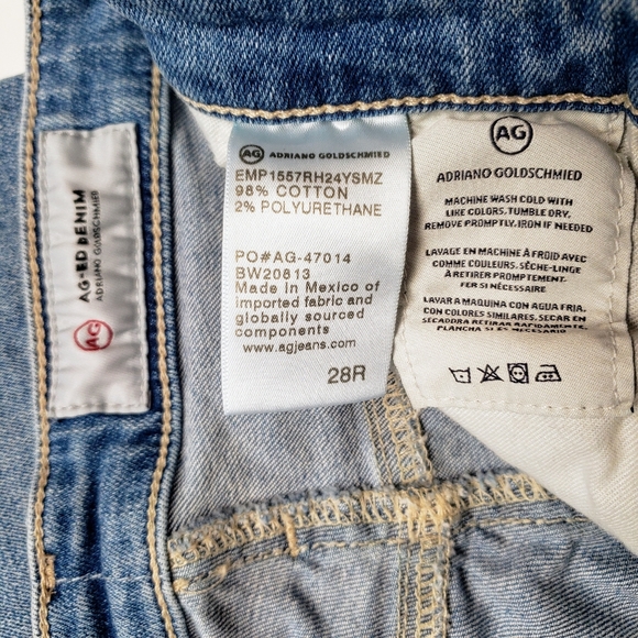AG The Prima Cigarette Crop Distressed Light Wash Raw Hem Jeans Size 28 - Picture 8 of 8